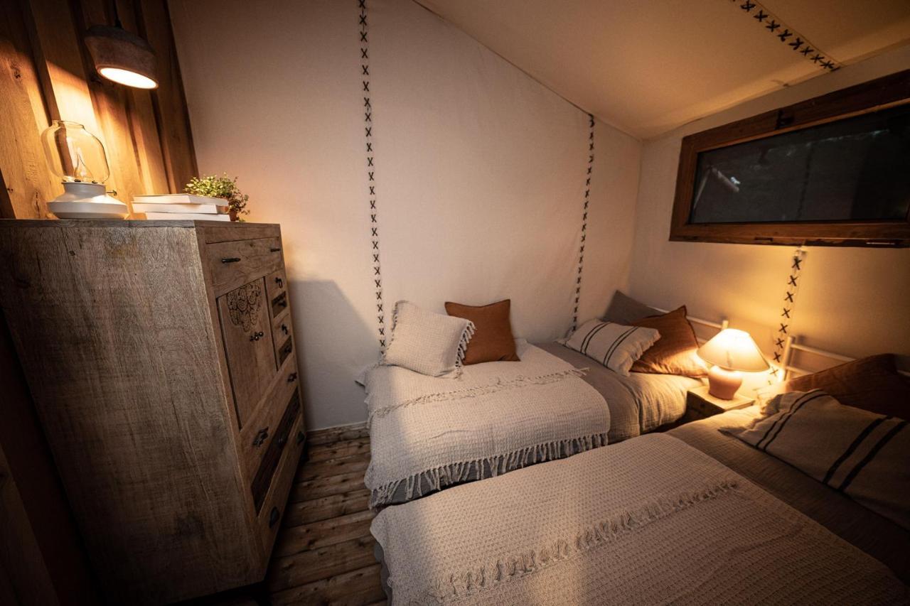 Urzeka Hotell Drzewce  Eksteriør bilde