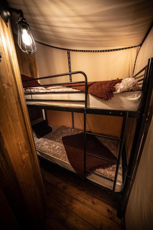 Urzeka Hotell Drzewce  Eksteriør bilde